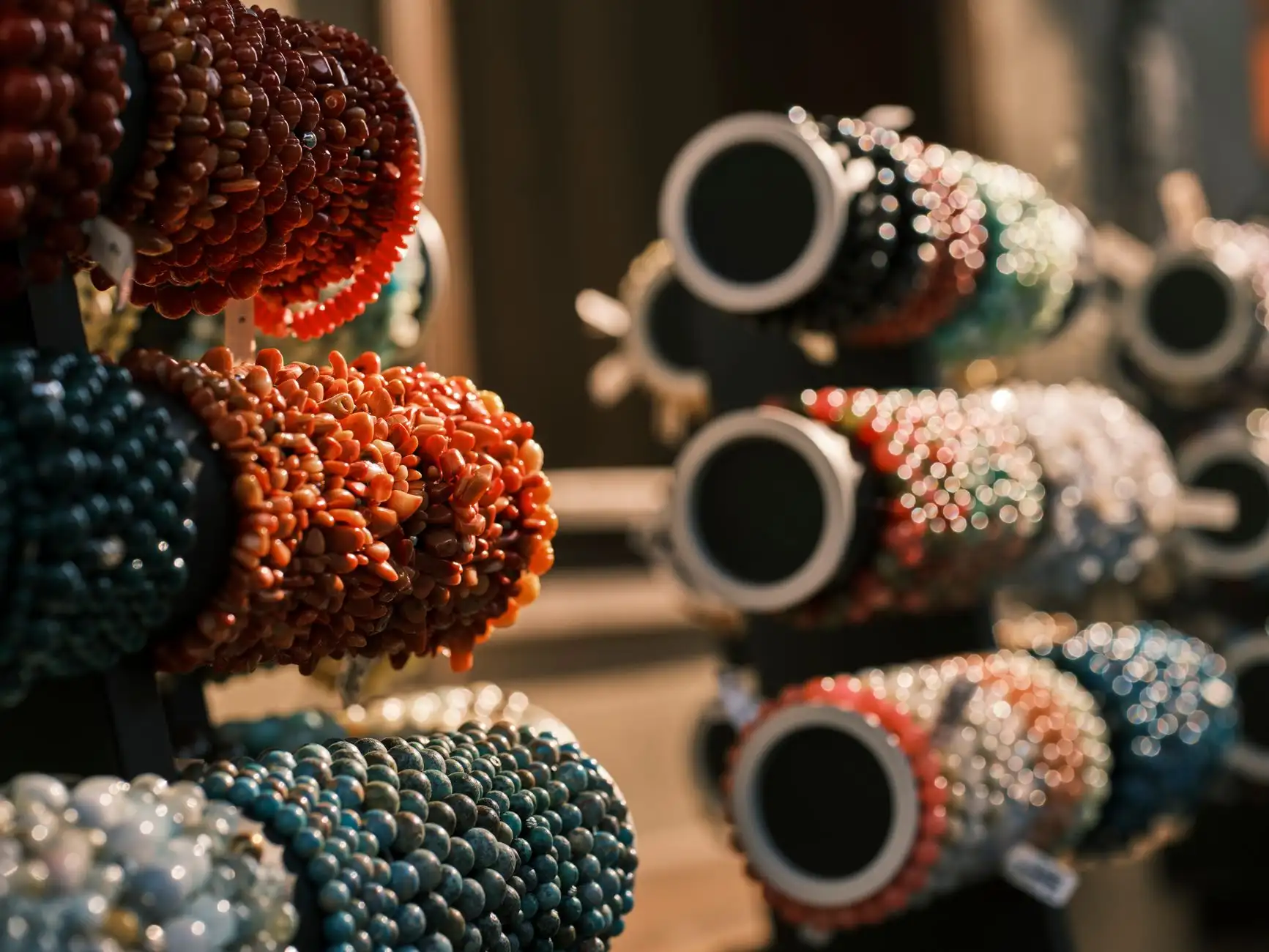 橱窗设计与陈列手册的协同优化方案及实施要点