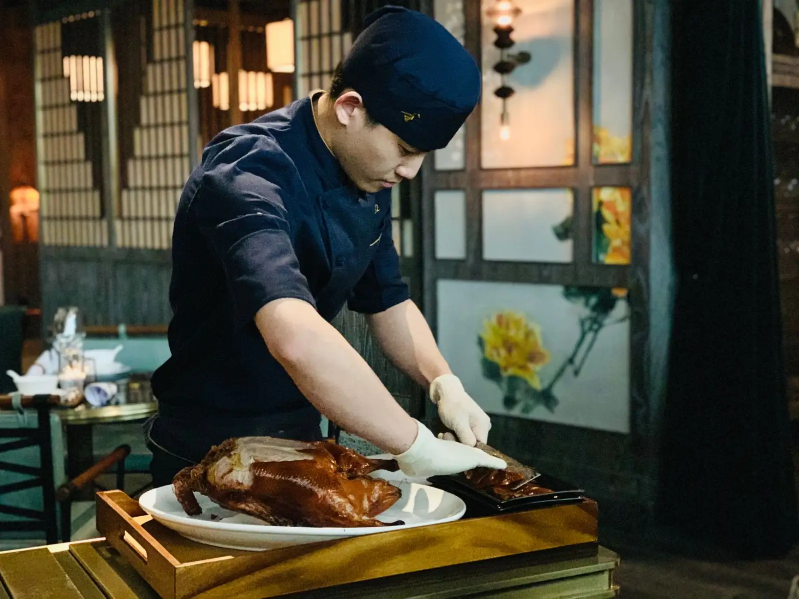 陈列手册制作要点与橱窗设计案例分享