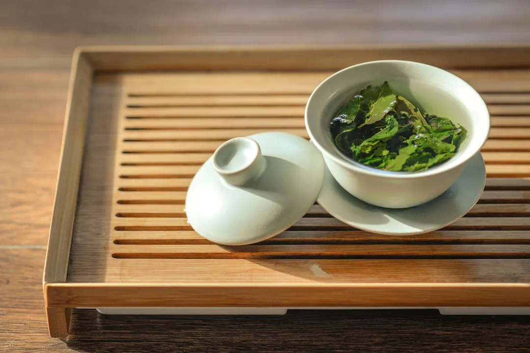 海南连锁品牌门店形象设计：陈列手册与橱窗设计要点解析