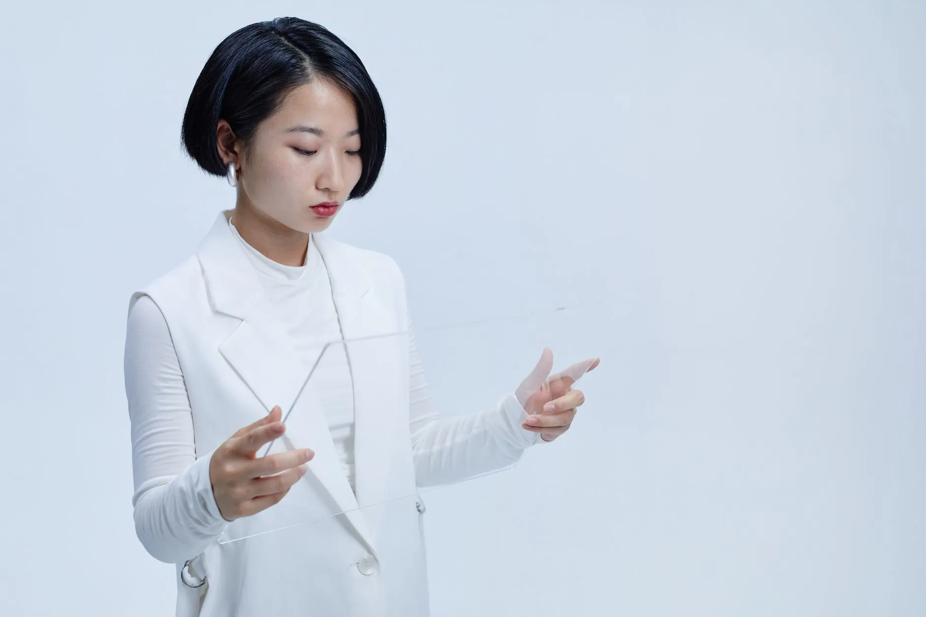 海南零售门店形象设计趋势：动线规划与橱窗陈列的融合应用